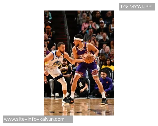 库里谈与布克的深厚情谊计划穿他的鞋挑战却未能如愿