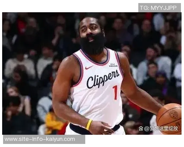 哈登快船生涯第八场比赛斩获30分10助攻创队史第二佳绩仅次于保罗